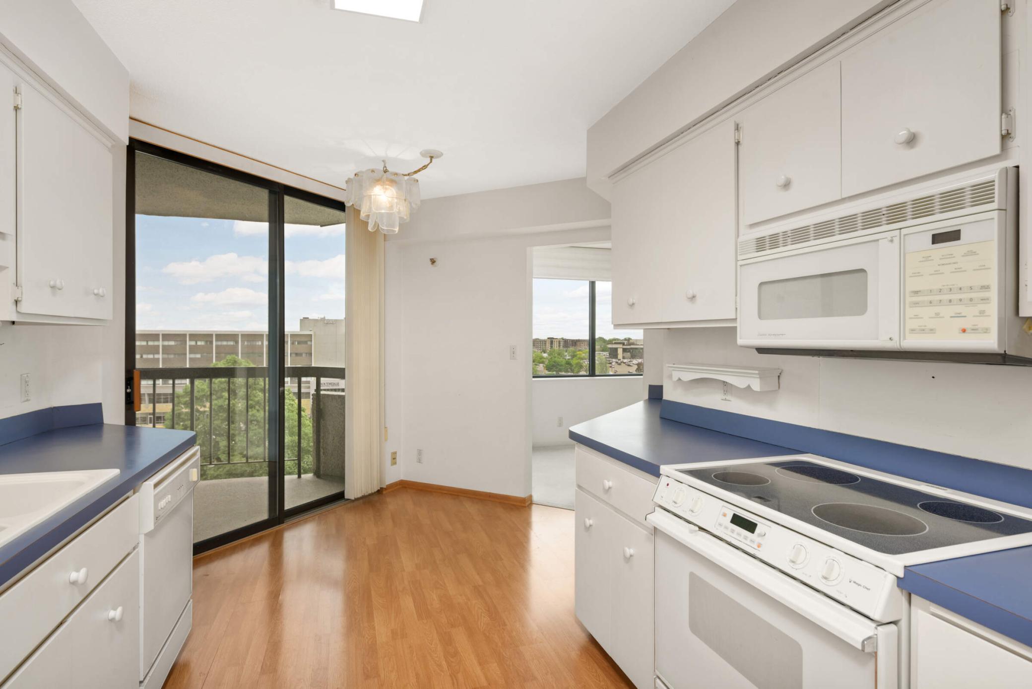 6566 France Avenue #805, Edina, Minnesota image 14