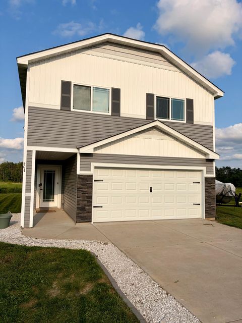 Homes For Sale - 404 Cardinal Street<br/> Kanabec County, Mora, MN 55051
