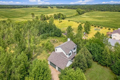Homes For Sale - 844 Moonbeam Road<br/> Saint Croix County, Hudson, WI 54016