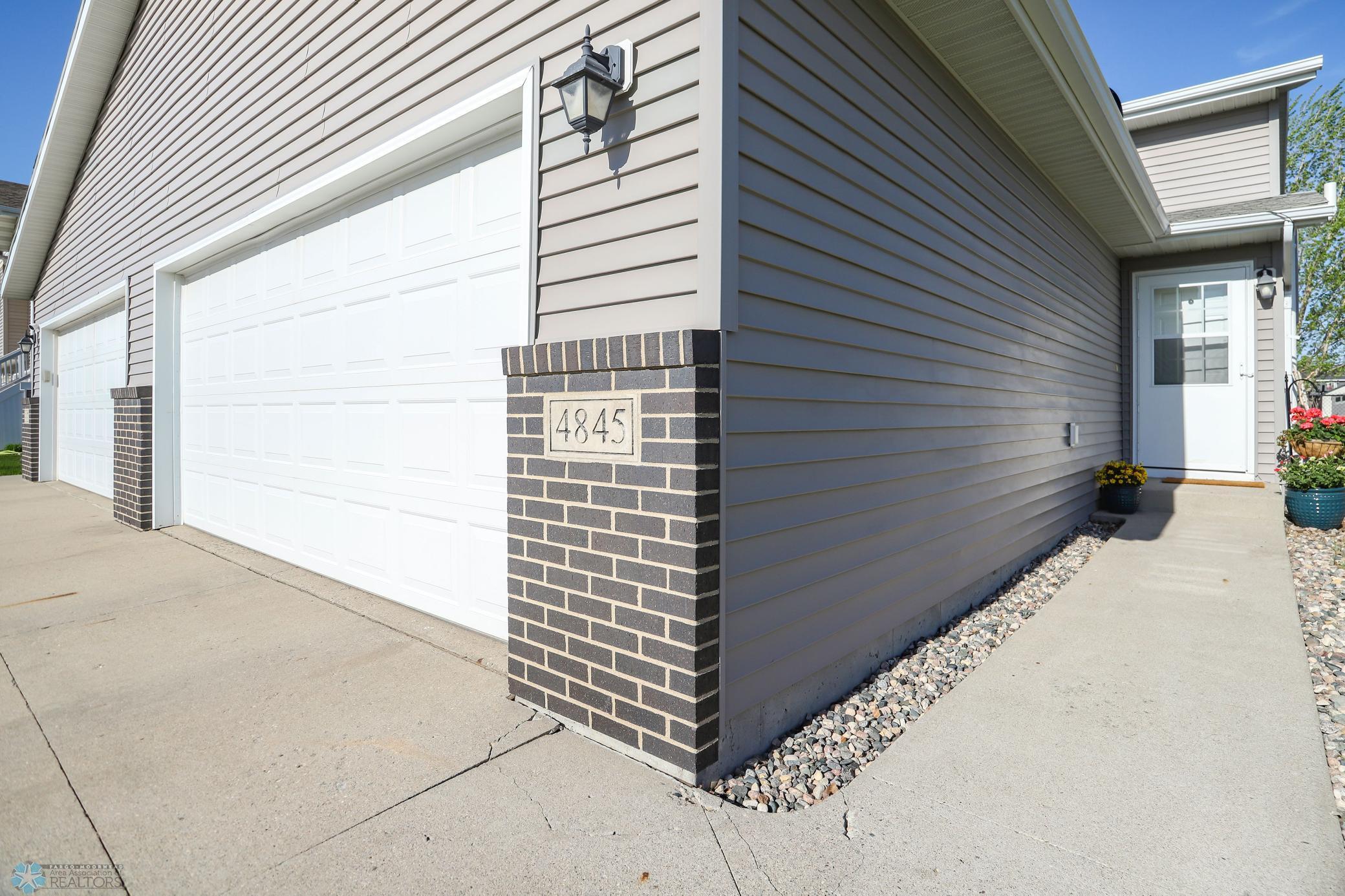 4845 44th Street, Fargo, North Dakota image 2