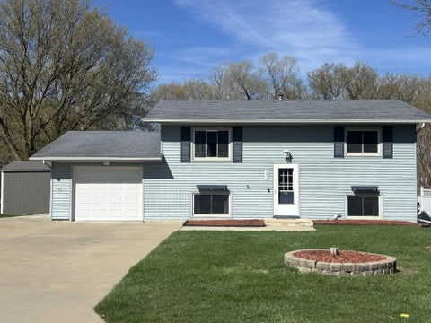 Homes For Sale - 501 Meadowlark Court<br/> Byron, MN 55920