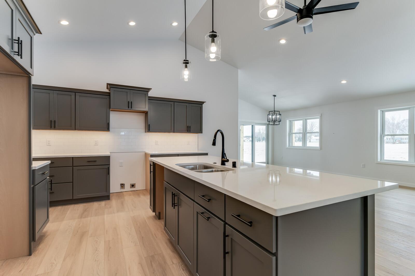 1613 Fox Glove Street, Holmen, Wisconsin image 3