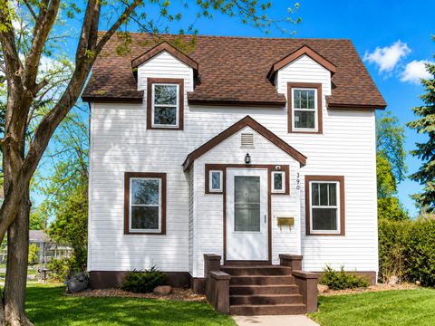 Homes For Sale - 390 7th Avenue<br/> Yellow Medicine County, Granite Falls, MN 56241