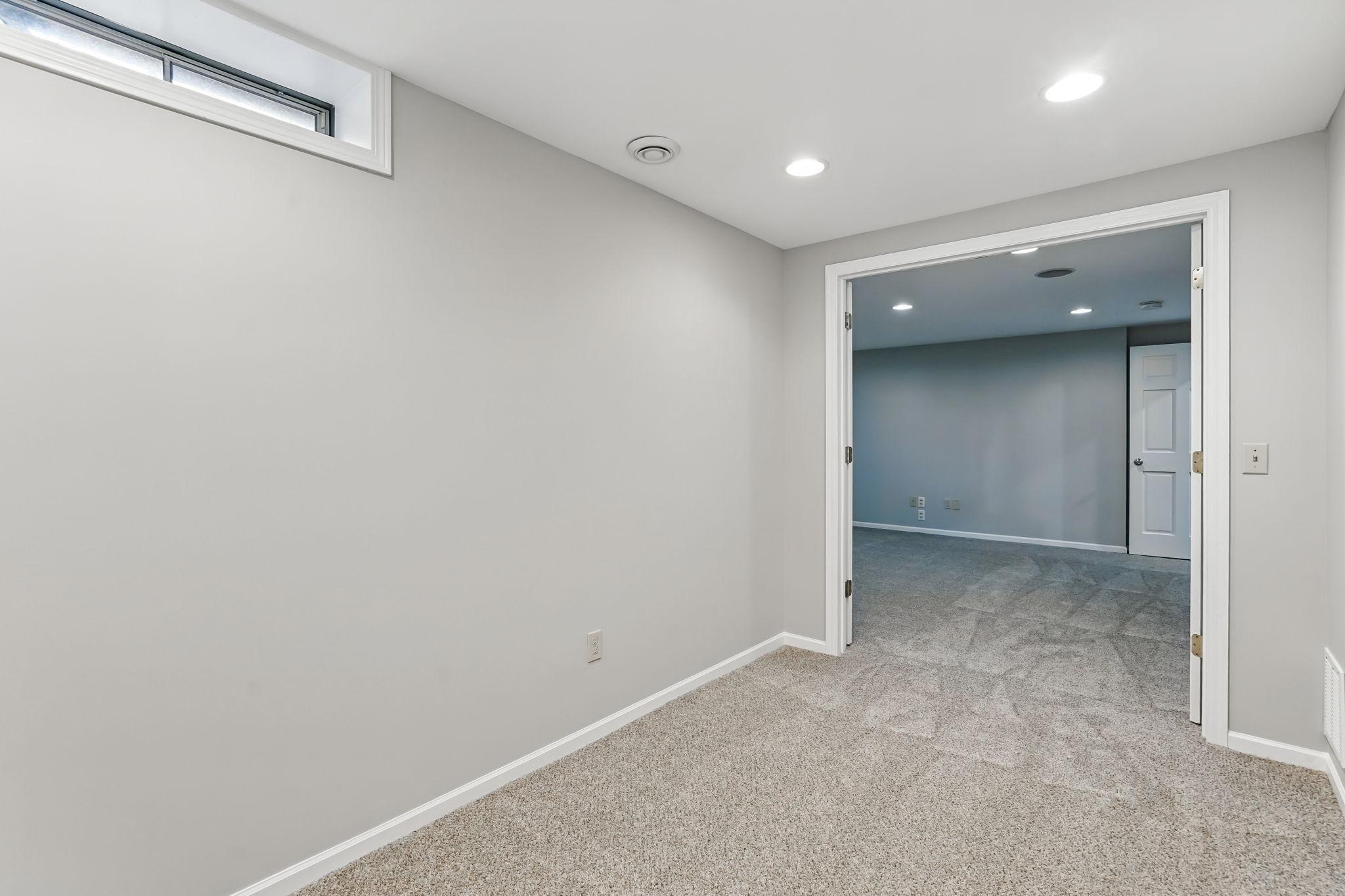 6316 Saint Johns Drive, Eden Prairie, Minnesota image 30