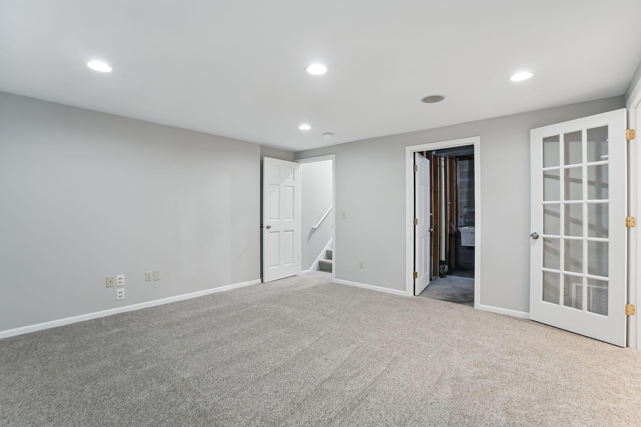 6316 Saint Johns Drive, Eden Prairie, Minnesota image 27