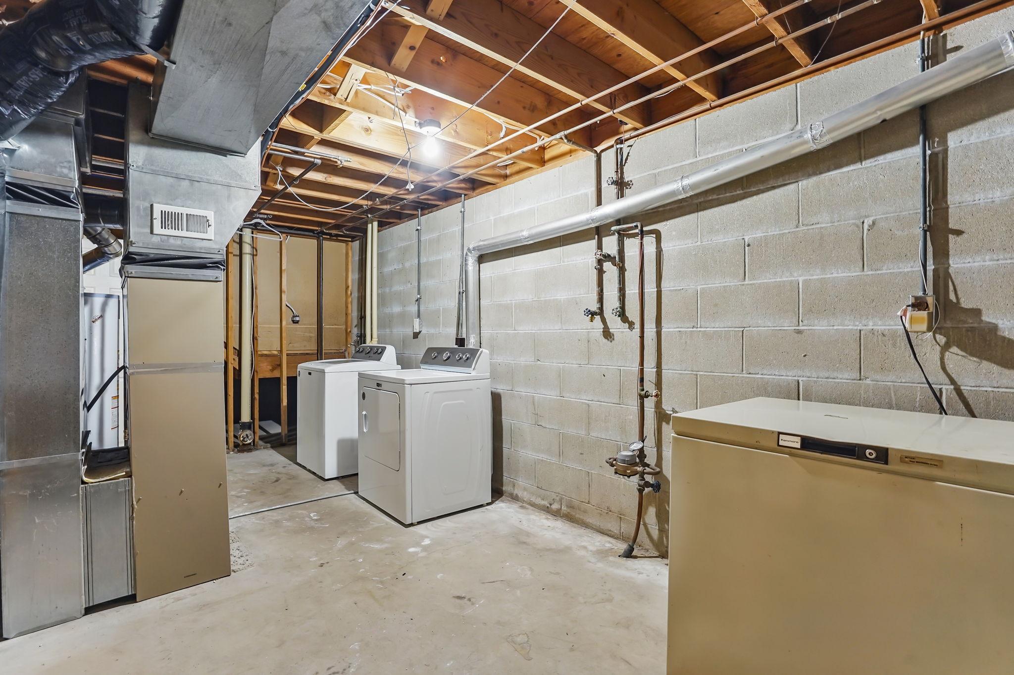 6316 Saint Johns Drive, Eden Prairie, Minnesota image 31