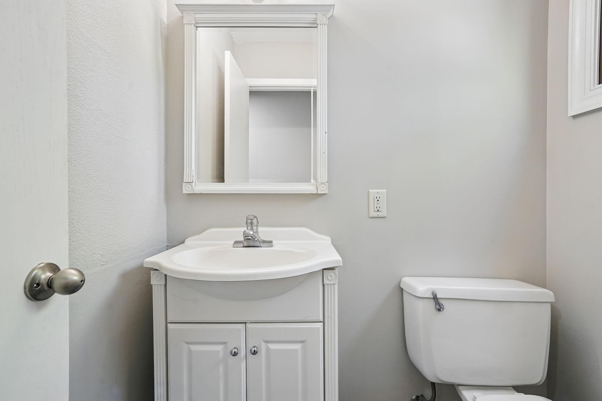 6316 Saint Johns Drive, Eden Prairie, Minnesota image 15