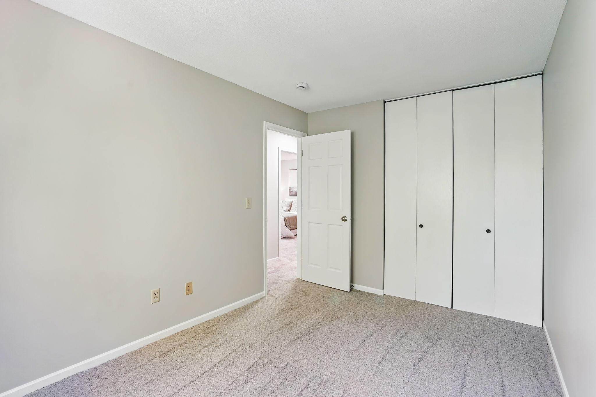 6316 Saint Johns Drive, Eden Prairie, Minnesota image 21