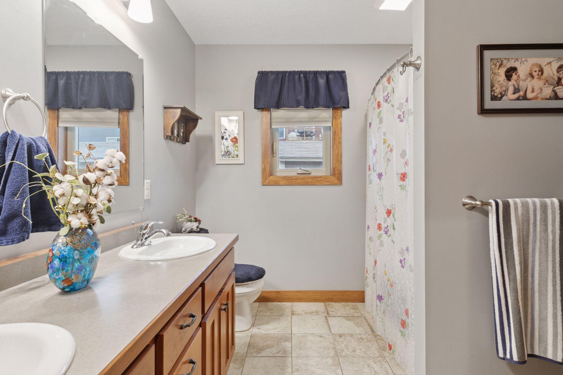 947 Fairchild Drive, River Falls, Wisconsin image 20