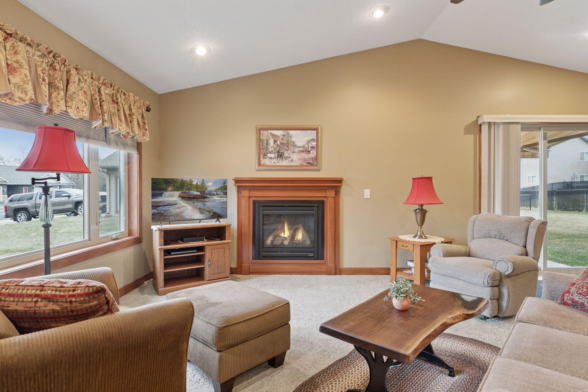 947 Fairchild Drive, River Falls, Wisconsin image 8