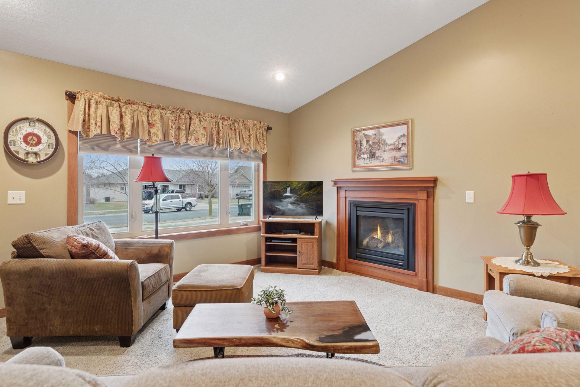 947 Fairchild Drive, River Falls, Wisconsin image 9
