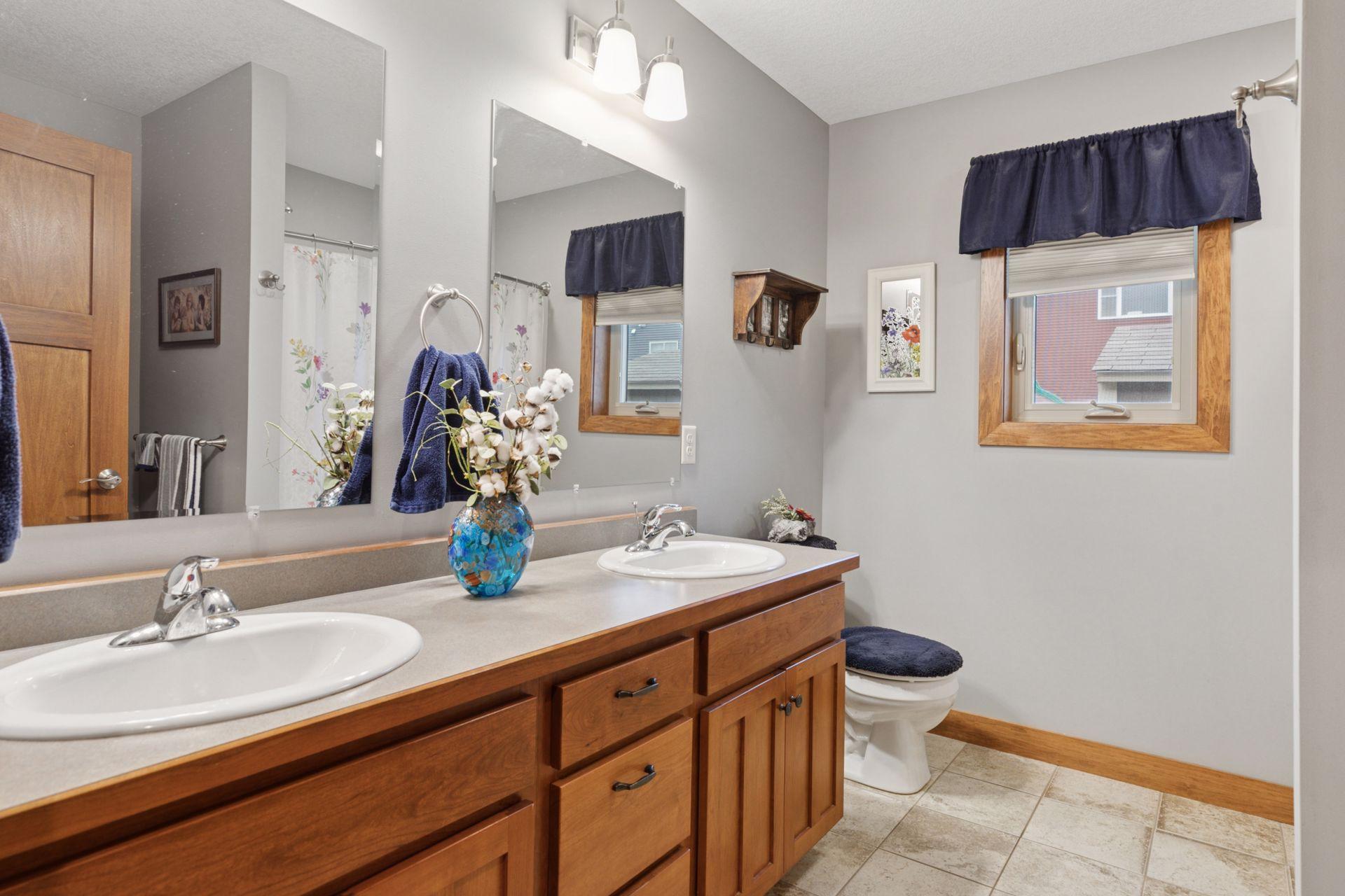 947 Fairchild Drive, River Falls, Wisconsin image 19
