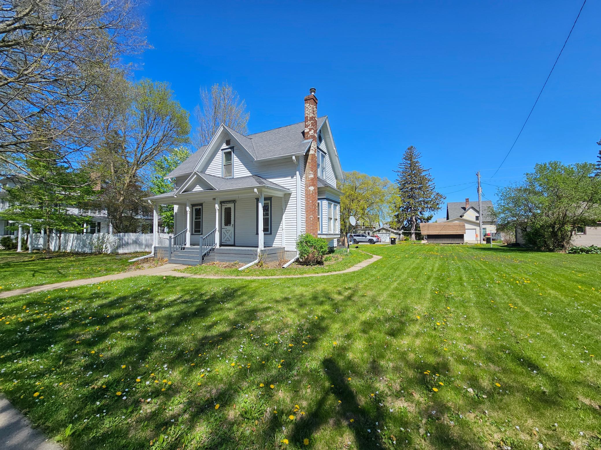 113 2nd Avenue, Spring Grove, Minnesota image 2