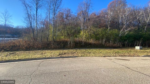 Vacant Land For Sale - 4419 Twin Oaks Court<br/> Eau Claire, WI 54701
