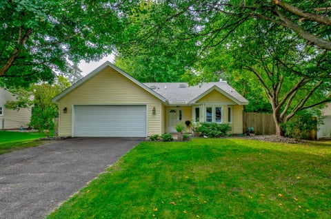 Homes For Sale - 3938 86th Lane<br/> Anoka County, Circle Pines, MN 55014