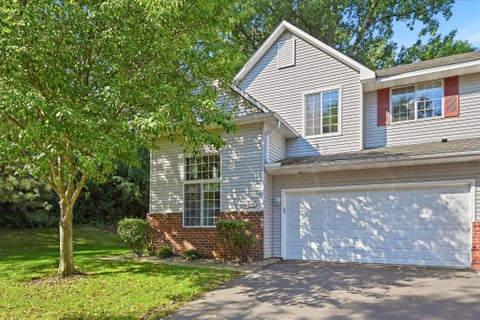 Townhouse For Sale - 14355 Raymond Lane<br/> Eden Prairie, MN 55347