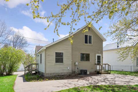 Homes For Sale - 203 John Avenue<br/> Cologne, MN 55322