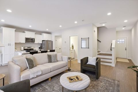 Townhouse For Sale - 636 Franklin Street<br/> Roberts, WI 54023