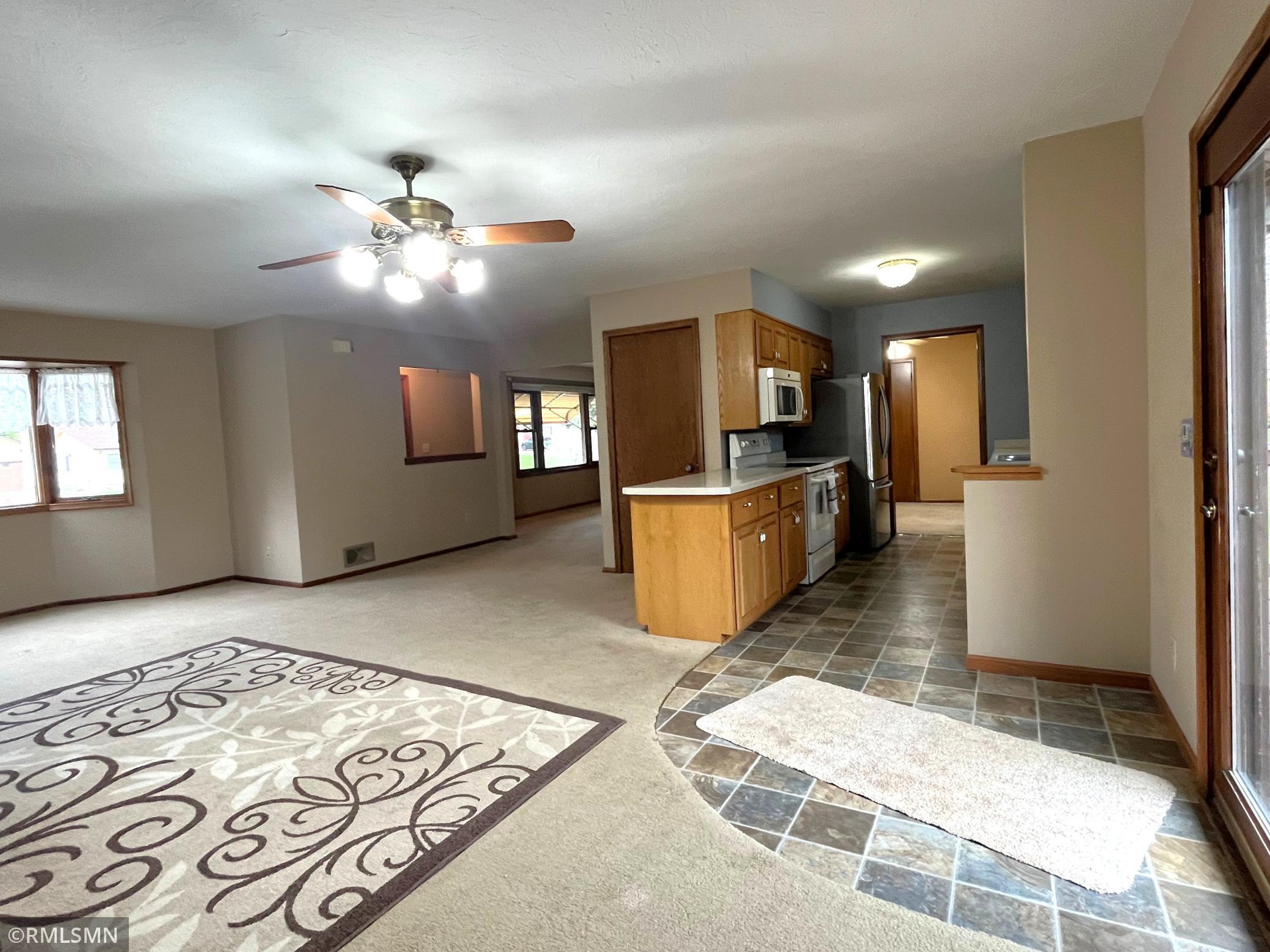 16663 Creekside Circle, Prior Lake, Minnesota image 4