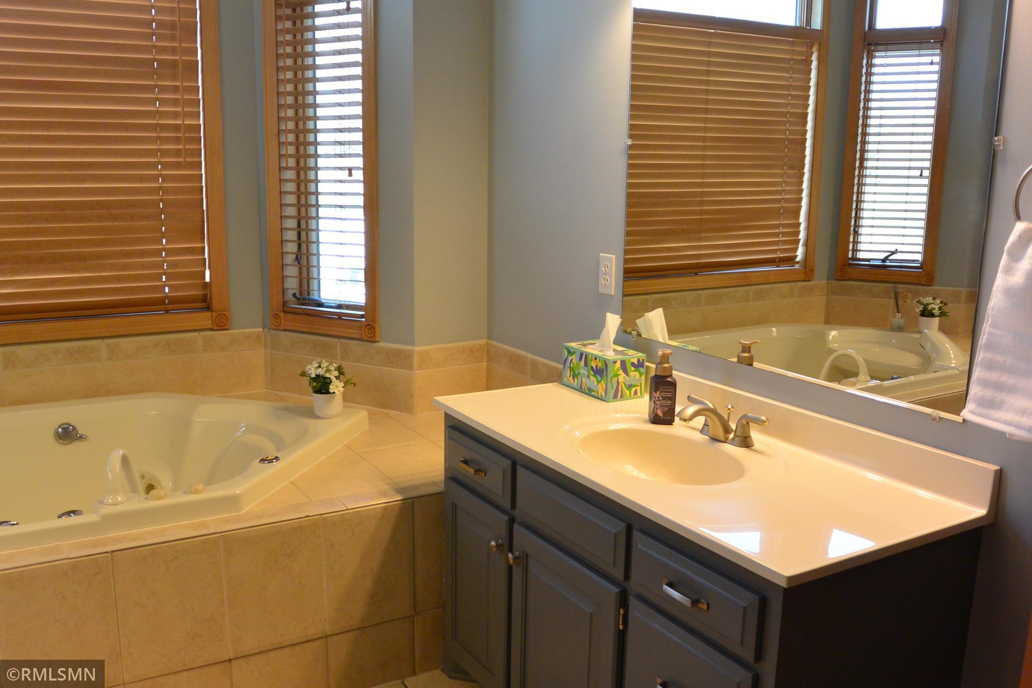 104 Fairway Drive, Glencoe, Minnesota image 32