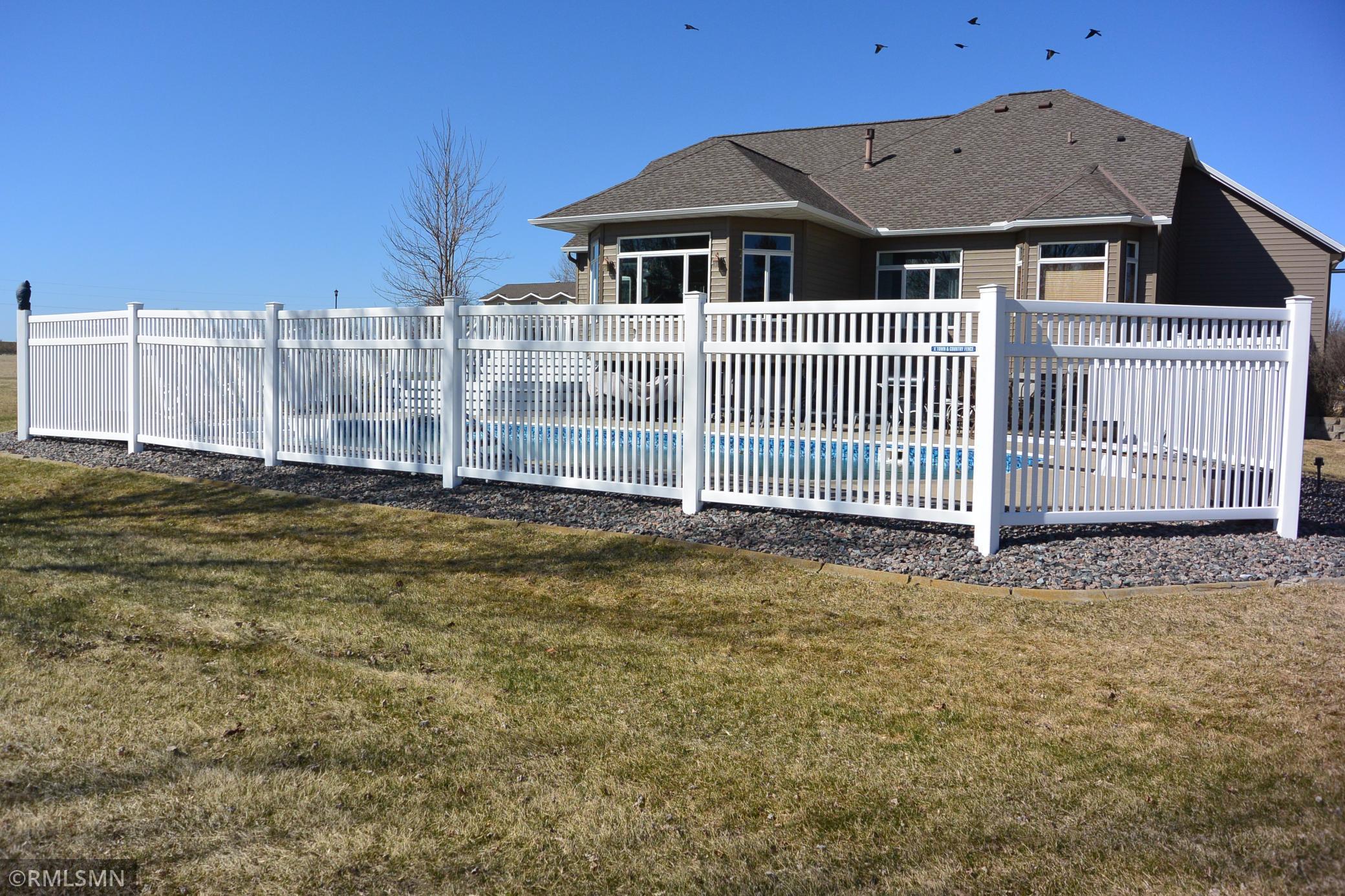 104 Fairway Drive, Glencoe, Minnesota image 6