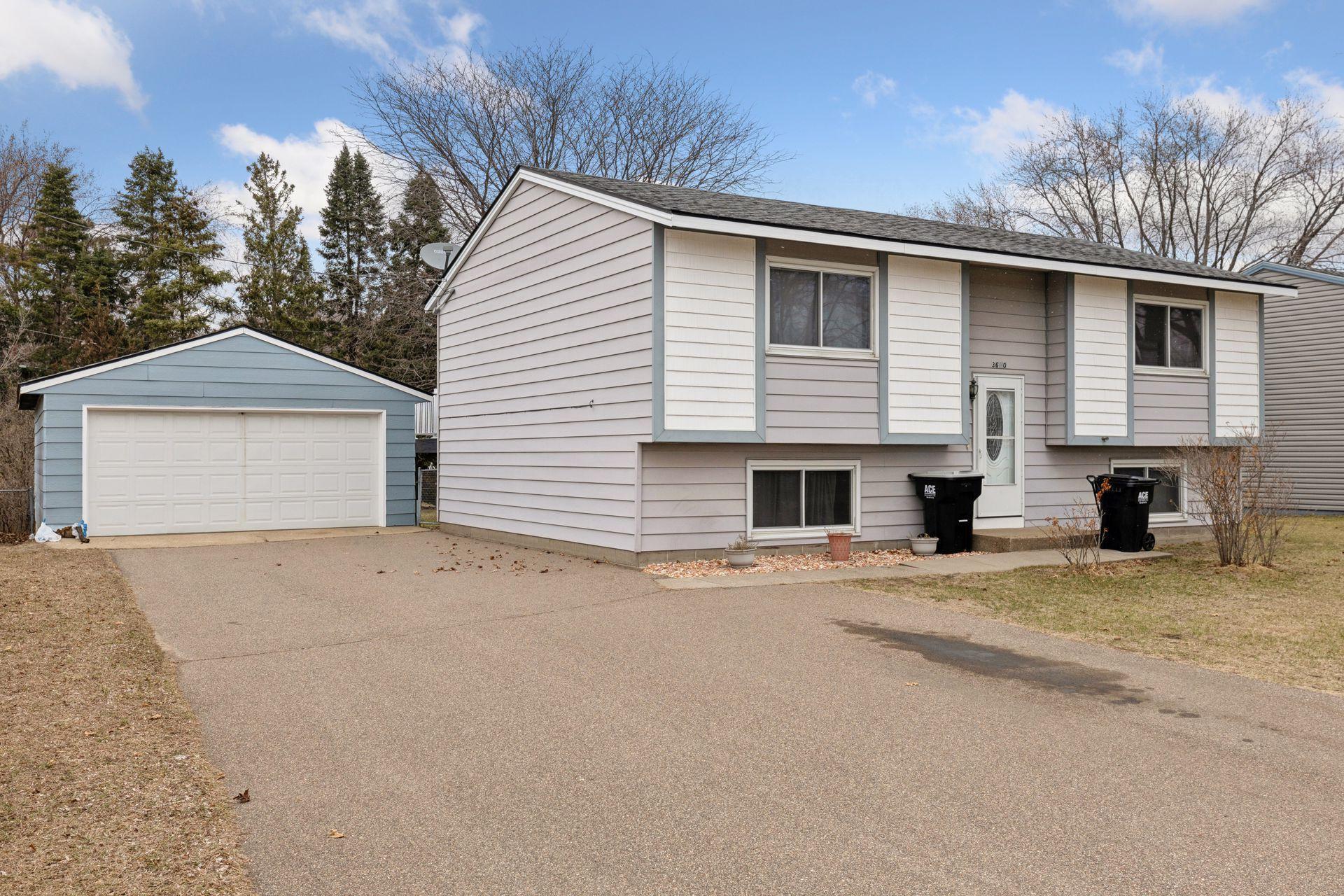 3640 Flowerfield Road, Circle Pines, Minnesota image 1