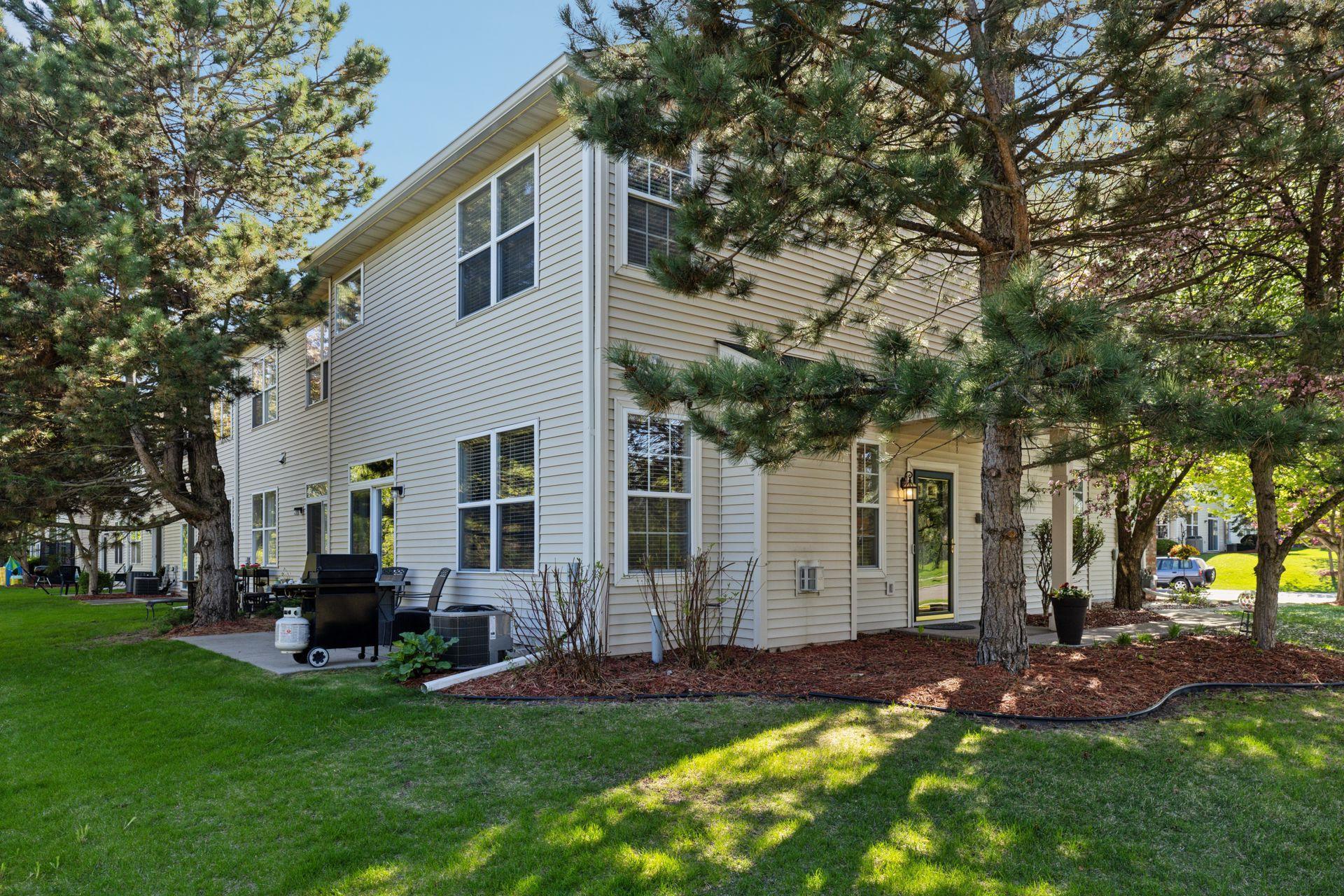 9010 Comstock Lane, Maple Grove, Minnesota image 38