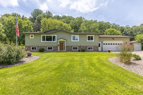 Homes For Sale - W764 Valley Drive<br/> Buffalo County, Fountain City, WI 54629
