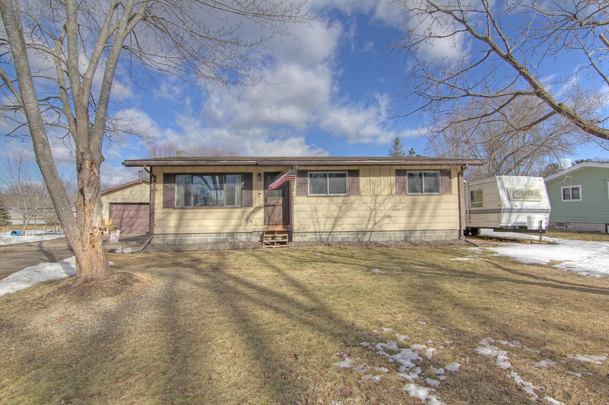 465 6th Avenue, Pine City, Minnesota image 1