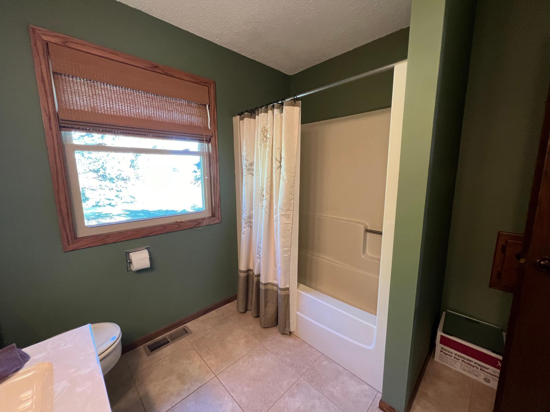 10617 130th Avenue, Thief River Falls, Minnesota image 25