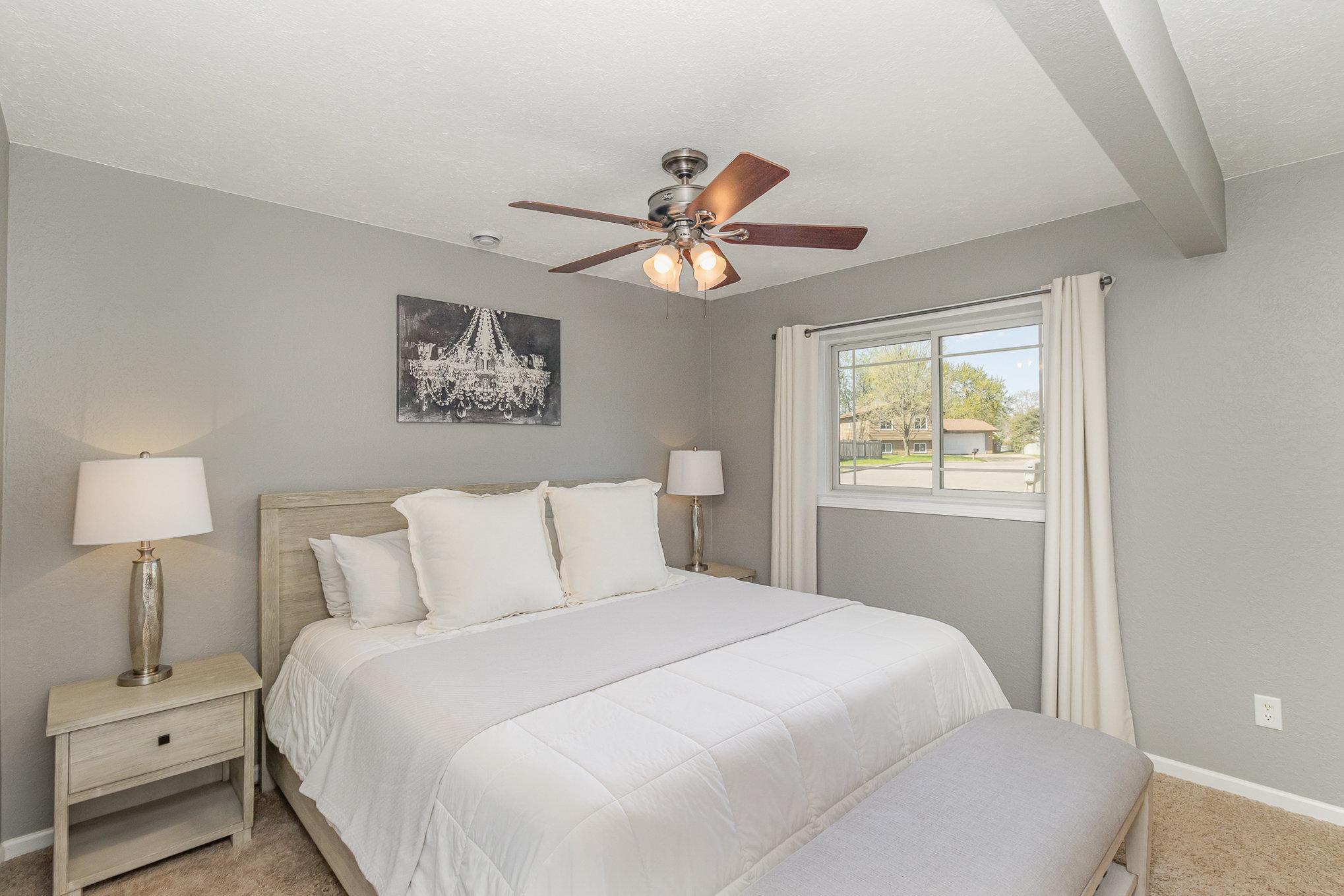 14707 Burnell Park Drive, Burnsville, Minnesota image 10