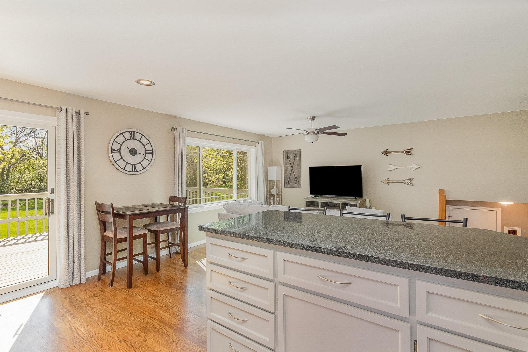 14707 Burnell Park Drive, Burnsville, Minnesota image 9