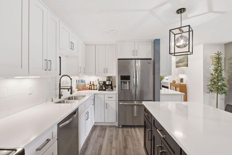 Condo For Sale - 10401 Cedar Lake Road<br/> Hopkins, MN 55305