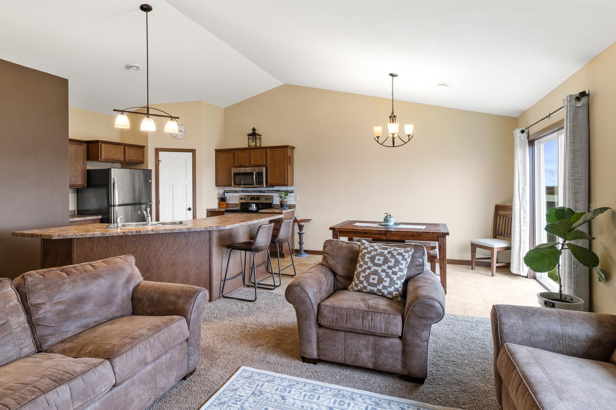 423 W Overlook Drive, Ellsworth, Wisconsin image 10