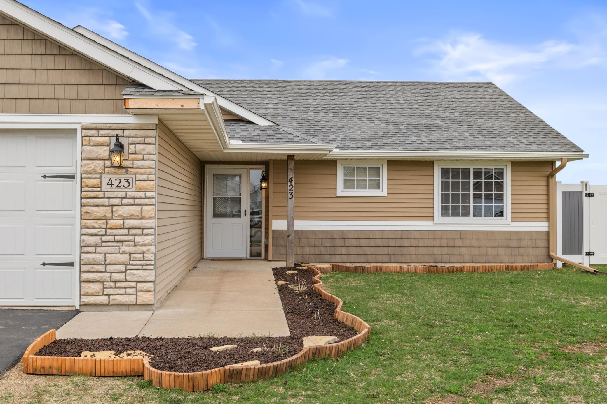 423 W Overlook Drive, Ellsworth, Wisconsin image 3