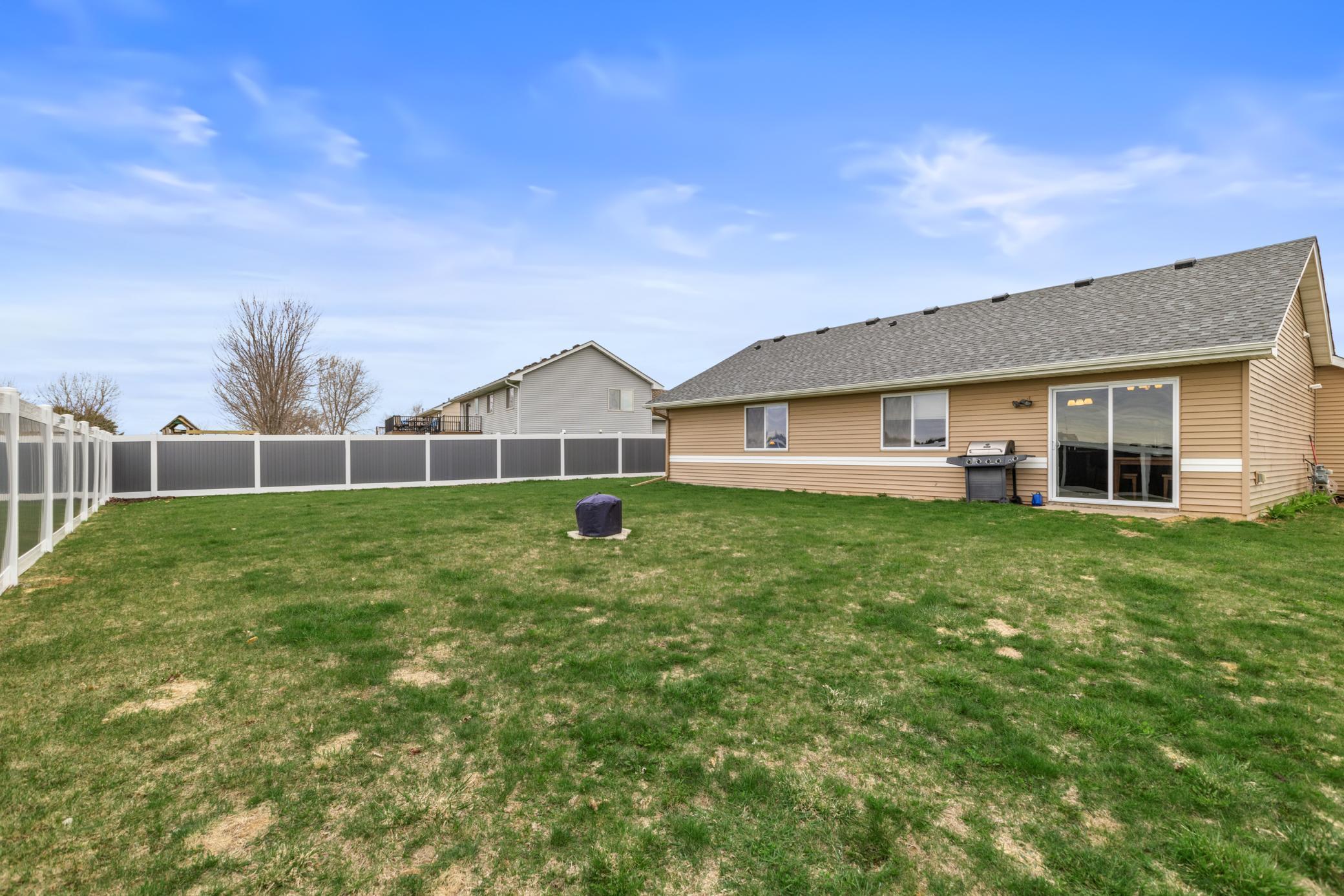 423 W Overlook Drive, Ellsworth, Wisconsin image 28