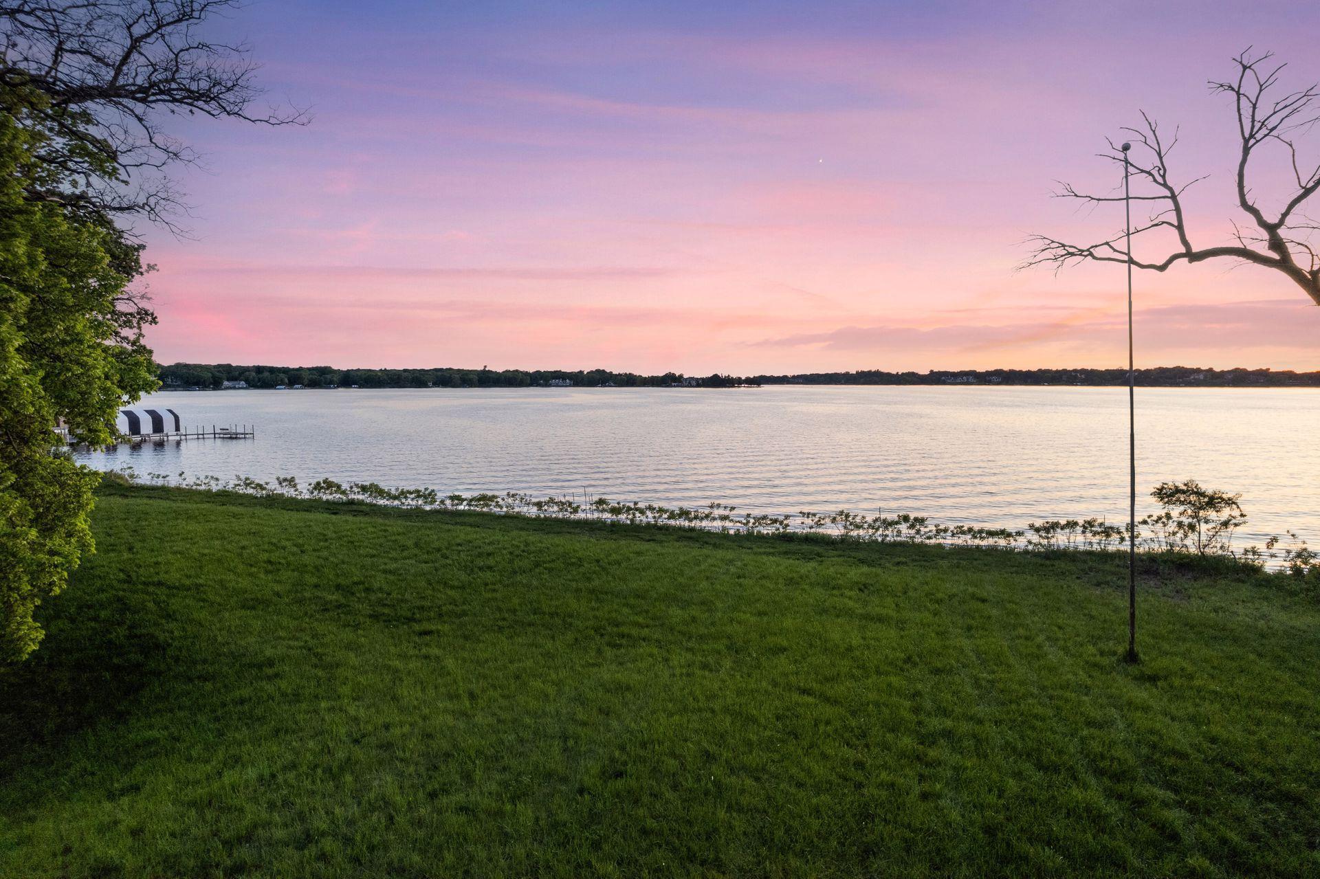 535 Bushaway Road, Wayzata, Minnesota image 3