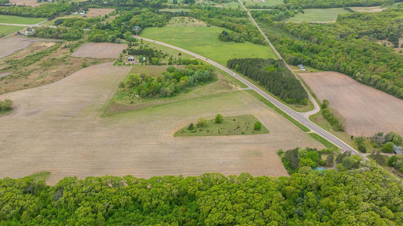 Hemlock Road, Mondovi, Wisconsin image 8