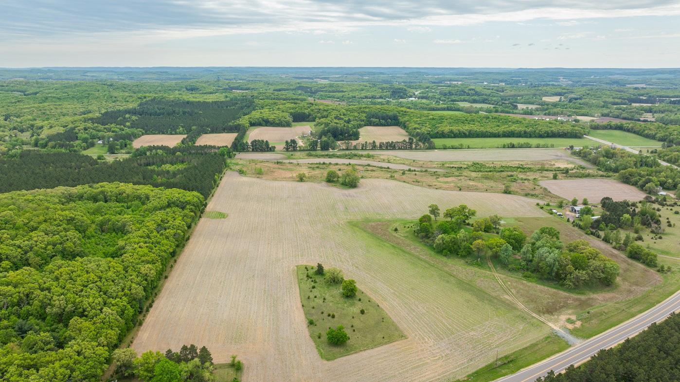 Hemlock Road, Mondovi, Wisconsin image 13