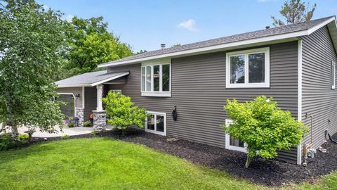 Homes For Sale - 5746 Logan Street<br/> Olmsted County, Rochester, MN 55904