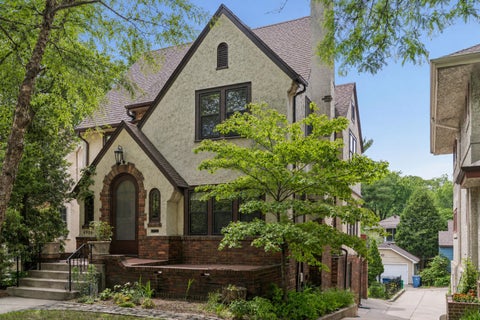 Homes For Sale - 4904 Thomas Avenue<br/> Minneapolis, MN 55410