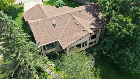 Homes For Sale - 2100 4th Avenue<br/> Kandiyohi County, Willmar, MN 56201