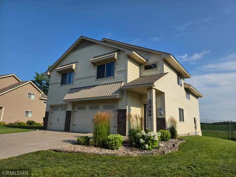 Homes For Sale - 1667 Hidden Trail<br/> Carver County, Mayer, MN 55360