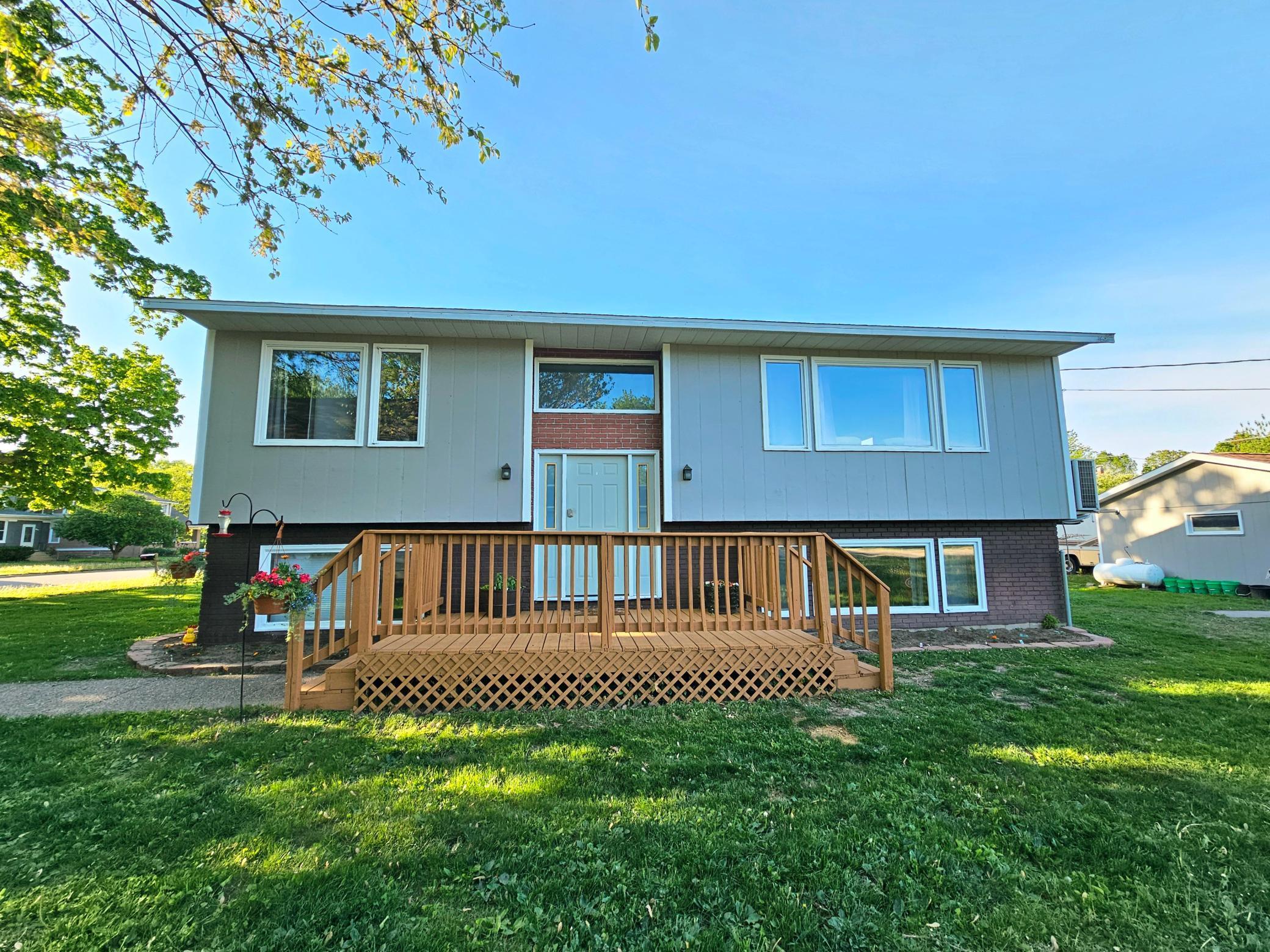314 S Jefferson Street, Houston, Minnesota image 1