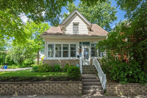 Homes For Sale - 633 Kent Street<br/> Saint Paul, MN 55103