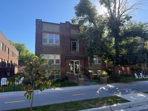 Condo For Sale - 4315 Bryant Avenue<br/> Minneapolis, MN 55409