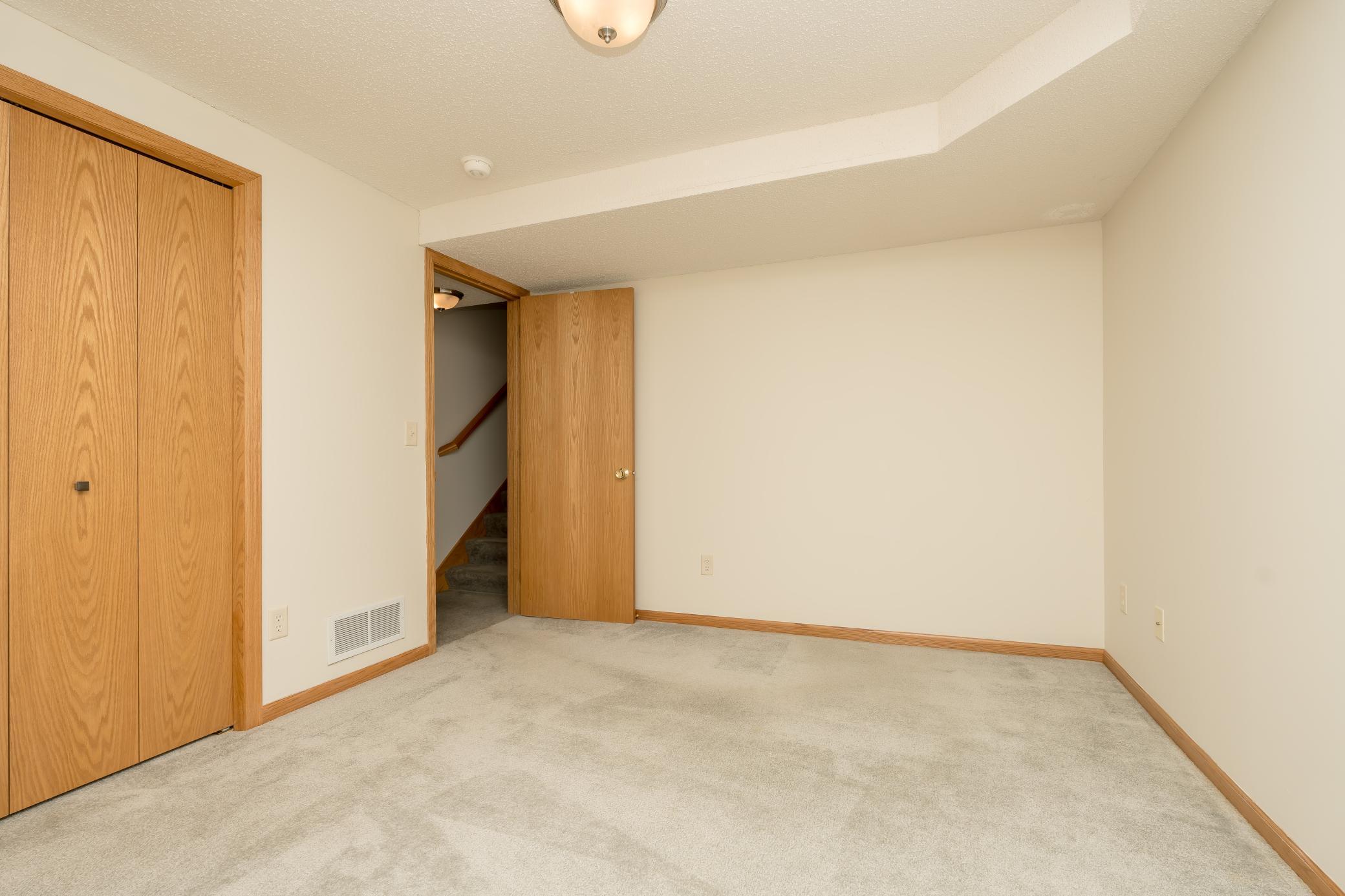 19493 Albany Circle, Elk River, Minnesota image 31