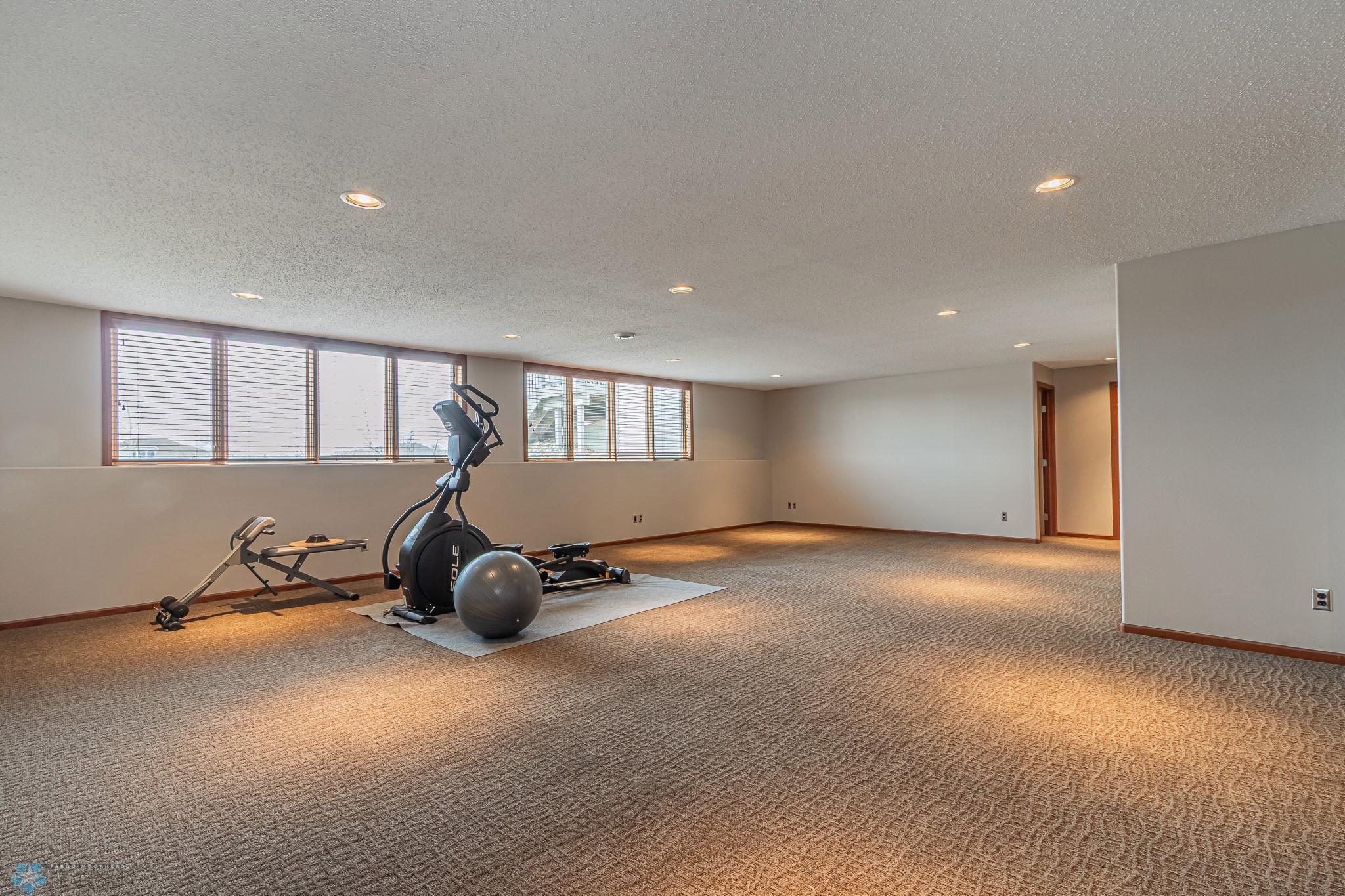 1766 Evergreen Way, West Fargo, North Dakota image 41