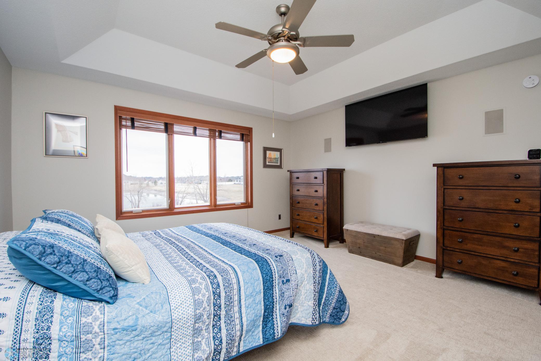 1766 Evergreen Way, West Fargo, North Dakota image 33