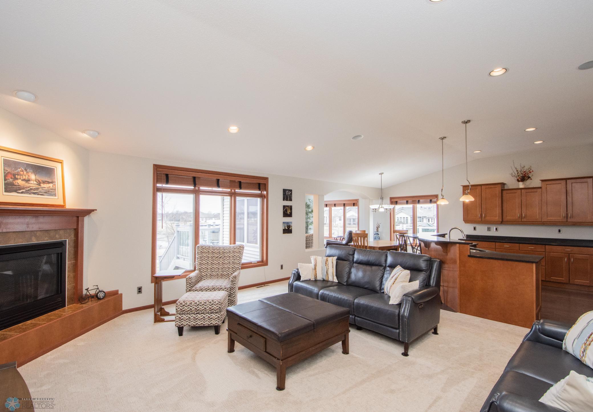 1766 Evergreen Way, West Fargo, North Dakota image 22